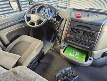 XF 105.460 6X2 / HIAB 37 t/m CRANE / KRAN